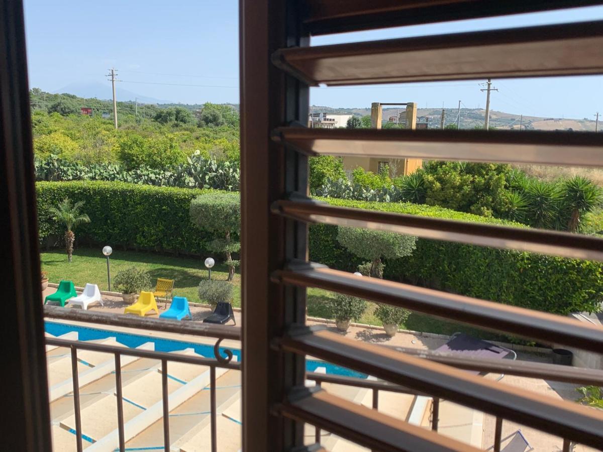 B&B Vittoria House Карлентини Экстерьер фото