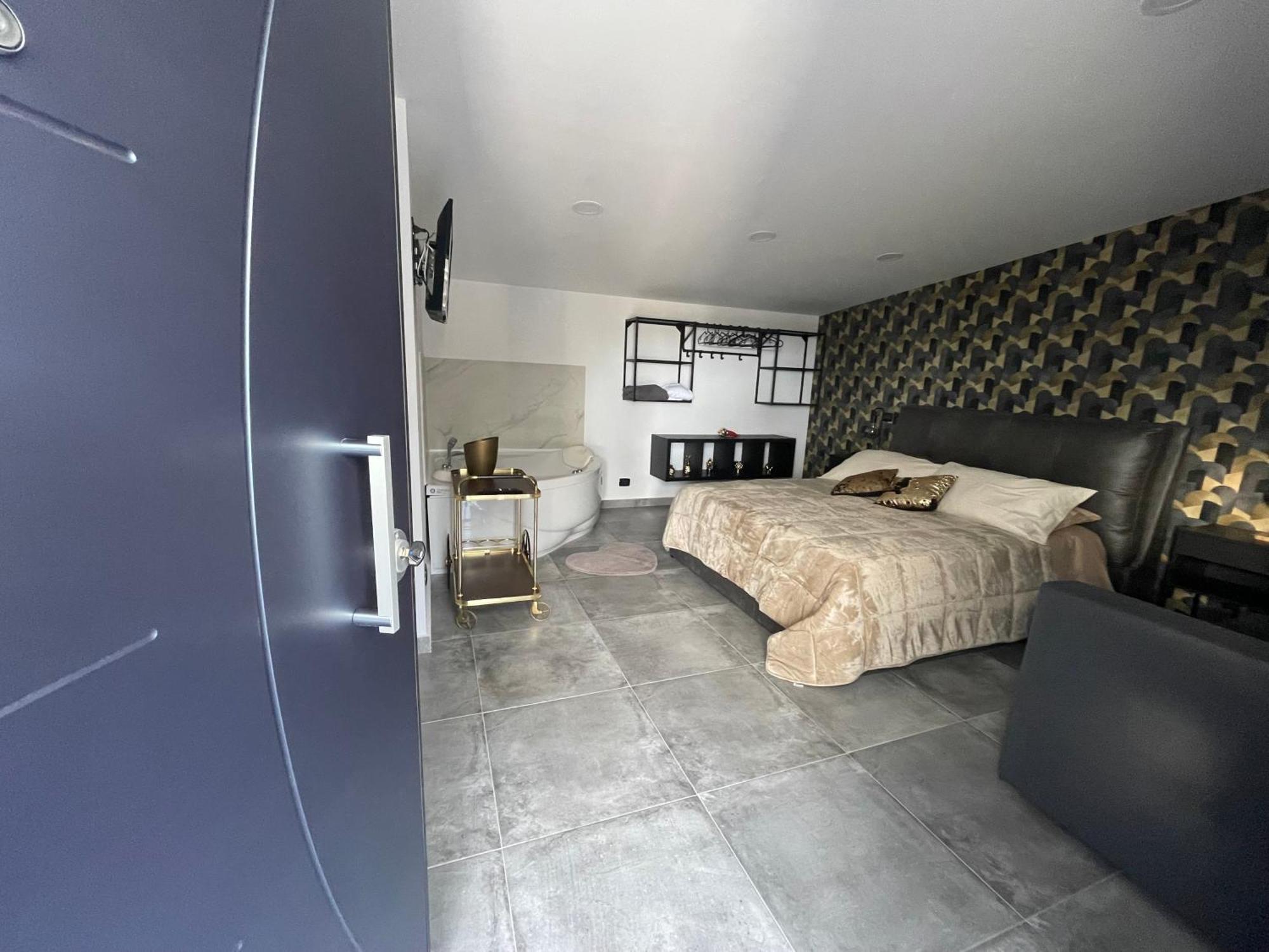 B&B Vittoria House Карлентини Экстерьер фото