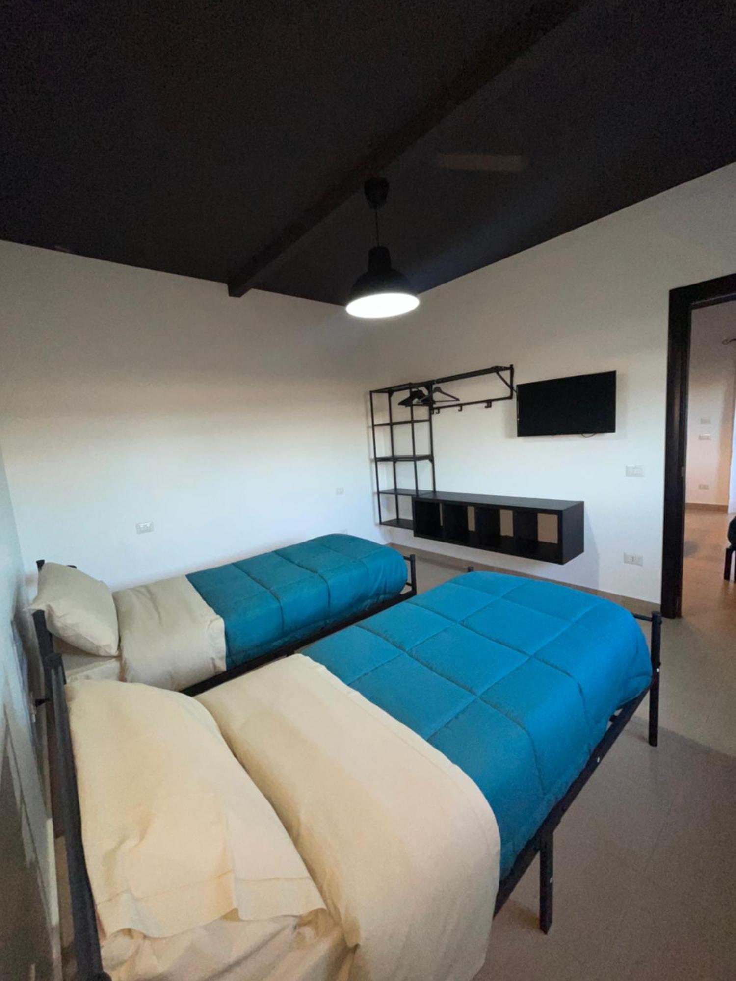 B&B Vittoria House Карлентини Экстерьер фото