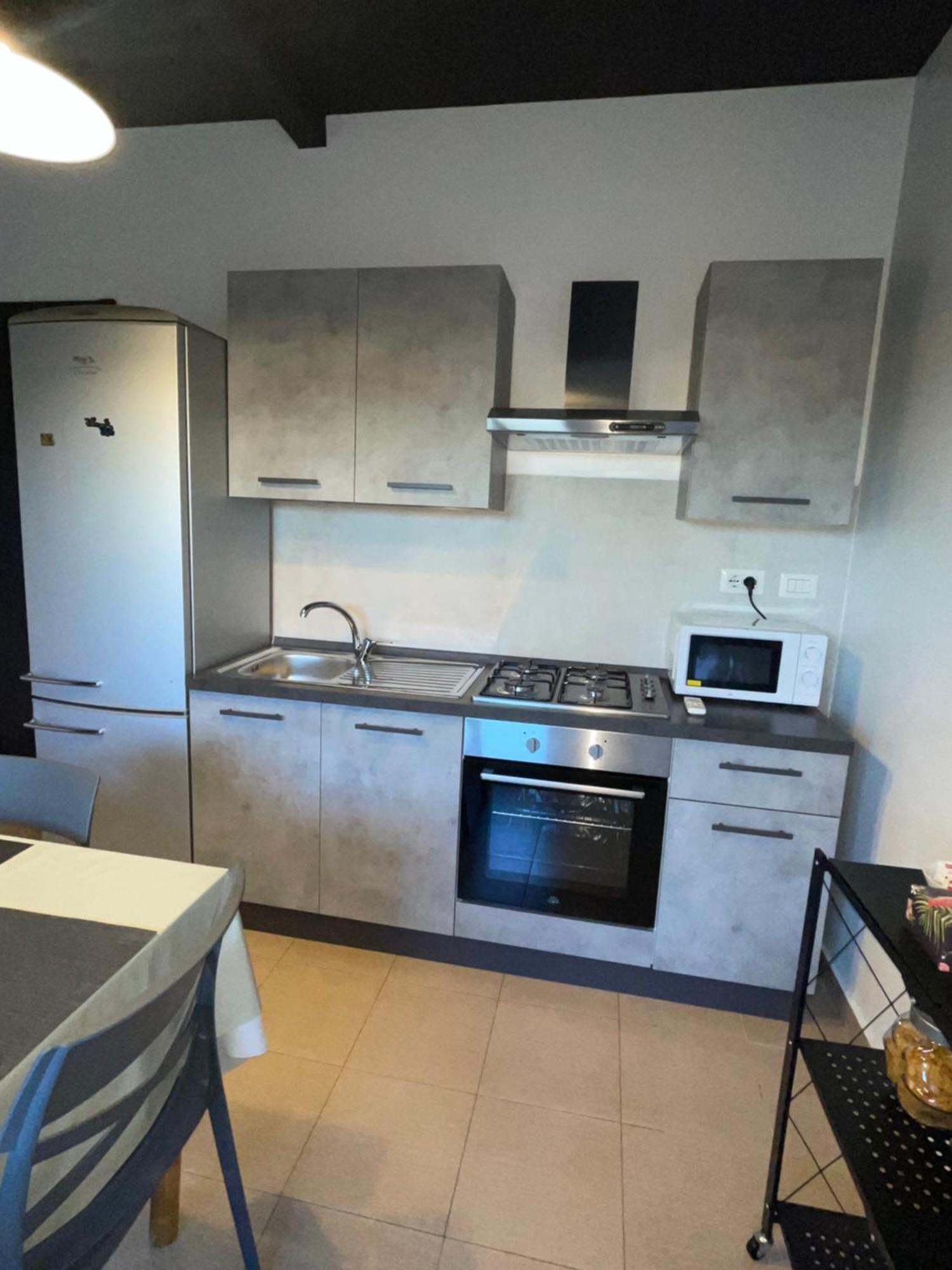 B&B Vittoria House Карлентини Экстерьер фото